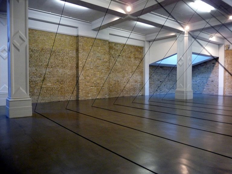 Longing for the Minimalist Life: Fred Sandback at the Whitechapel Gallery